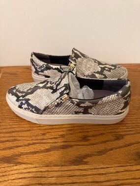 Dr Scholl's Women's No Chill Platform Slip Ons in Snakeskin Print